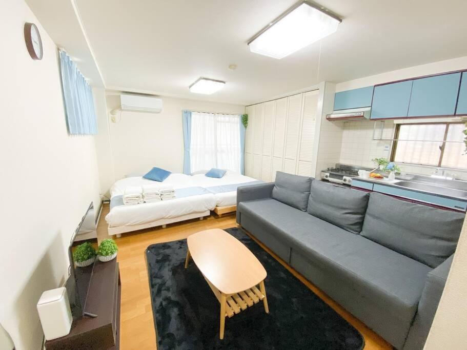 C2 Guest House ユニオン新大阪 リーズナブルで長期滞在に最適 Екстер'єр фото